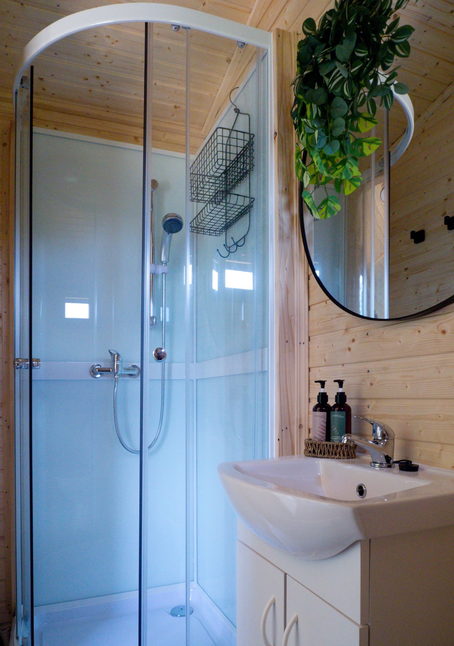 Glamping Tři oříšky sprcha